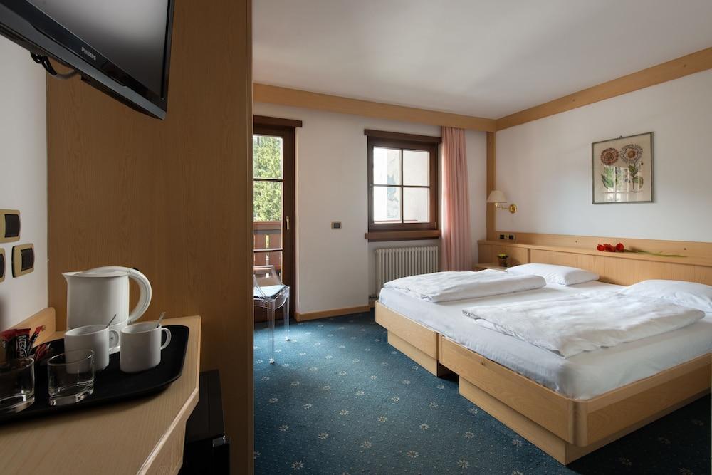 Garni Aritz Otel Campitello di Fassa Dış mekan fotoğraf