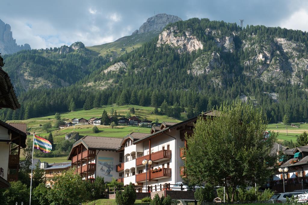 Garni Aritz Otel Campitello di Fassa Dış mekan fotoğraf