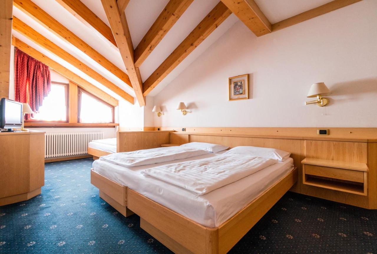 Garni Aritz Otel Campitello di Fassa Dış mekan fotoğraf