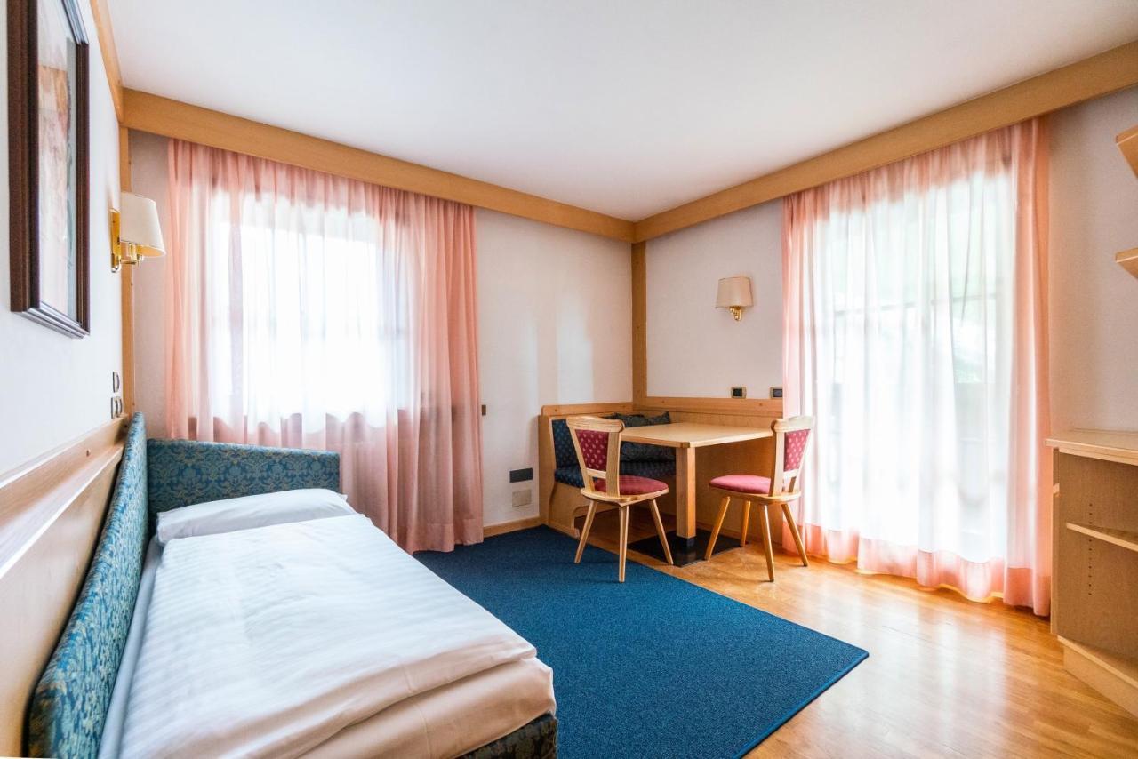 Garni Aritz Otel Campitello di Fassa Dış mekan fotoğraf