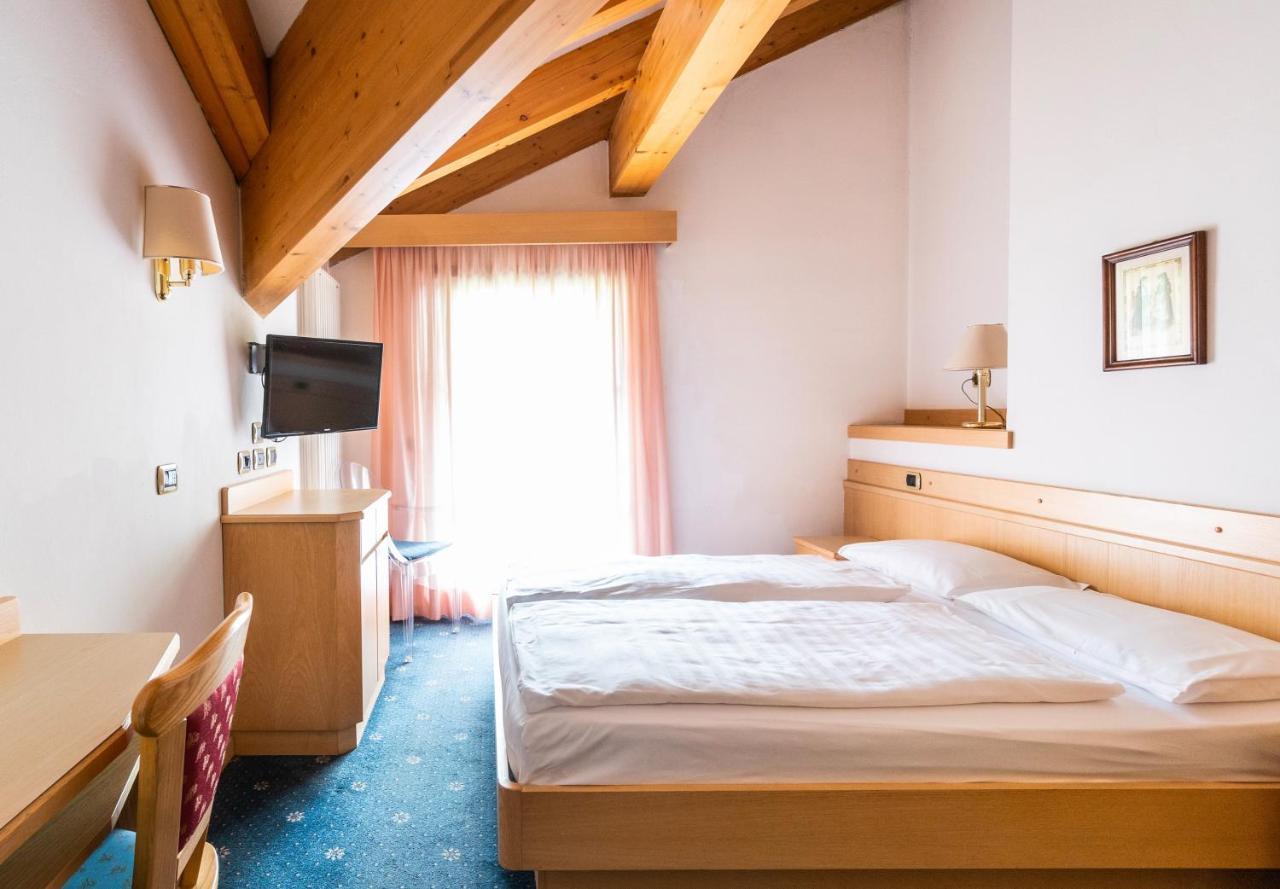 Garni Aritz Otel Campitello di Fassa Dış mekan fotoğraf