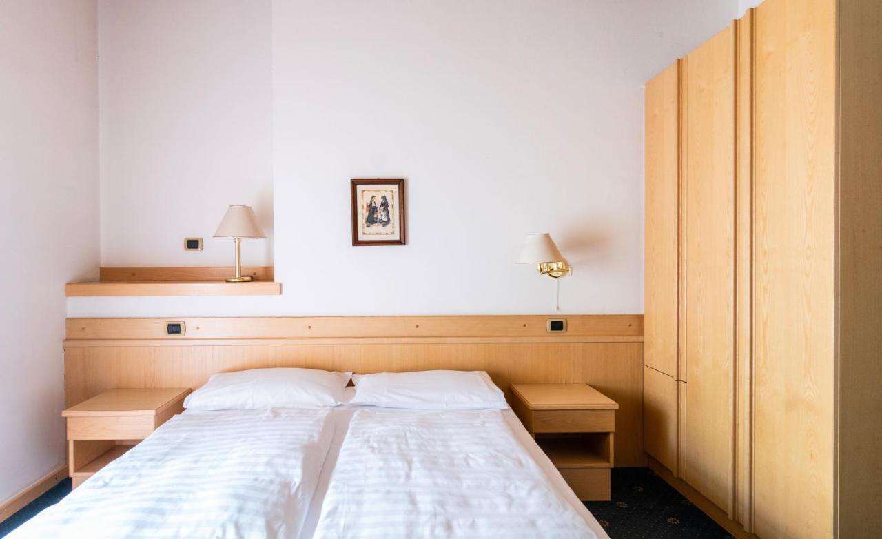Garni Aritz Otel Campitello di Fassa Dış mekan fotoğraf